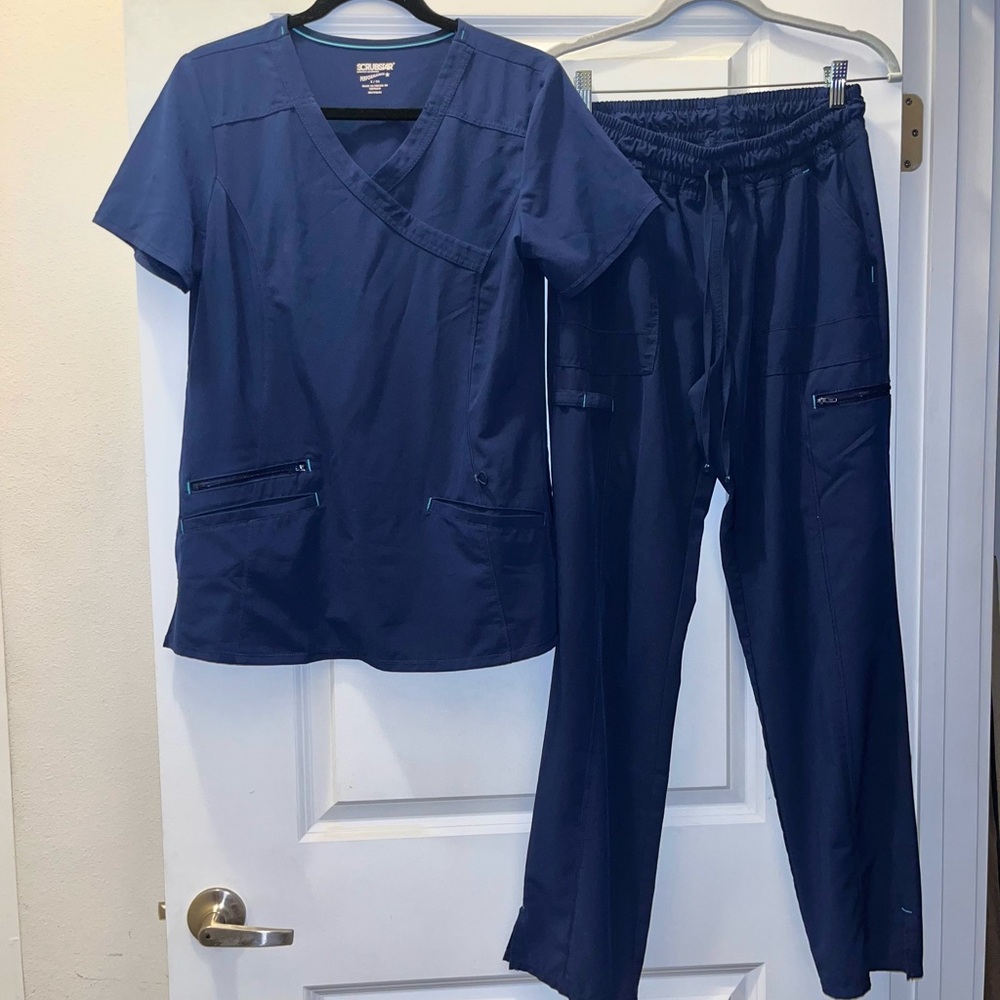 Scrubstar Performance Navy Blue Scrub Set